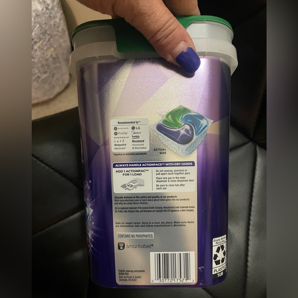 Cascade Platinum Plus Dishwasher62  Pods - Picture 6 of 7